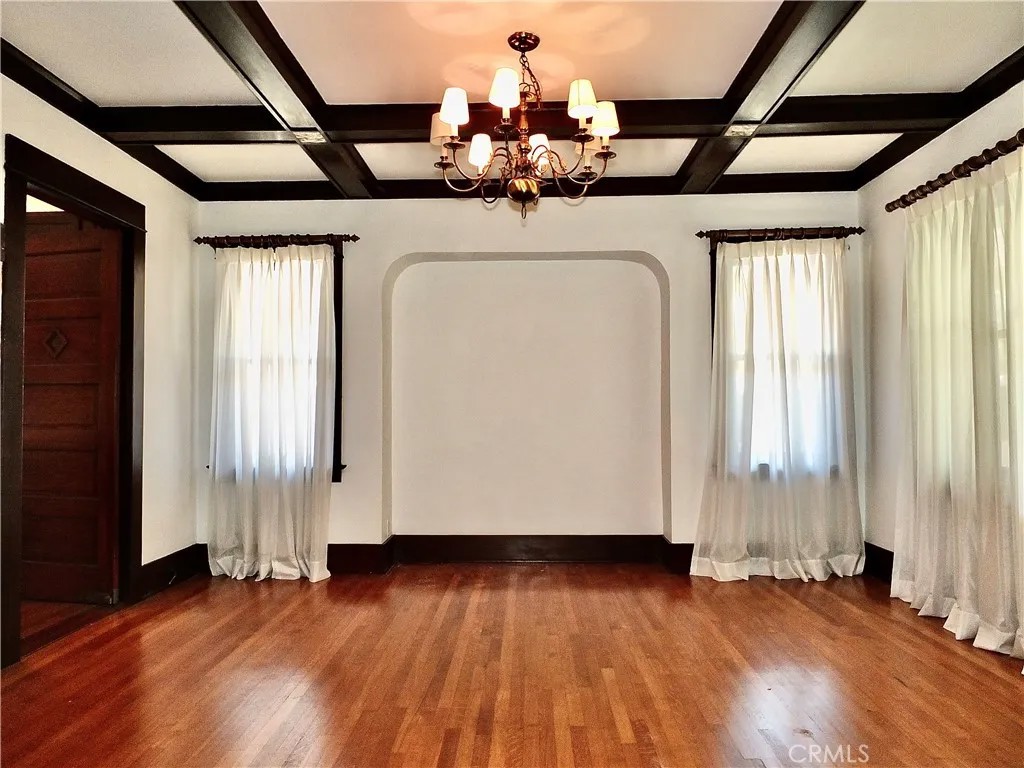 3839 Cedar Avenue