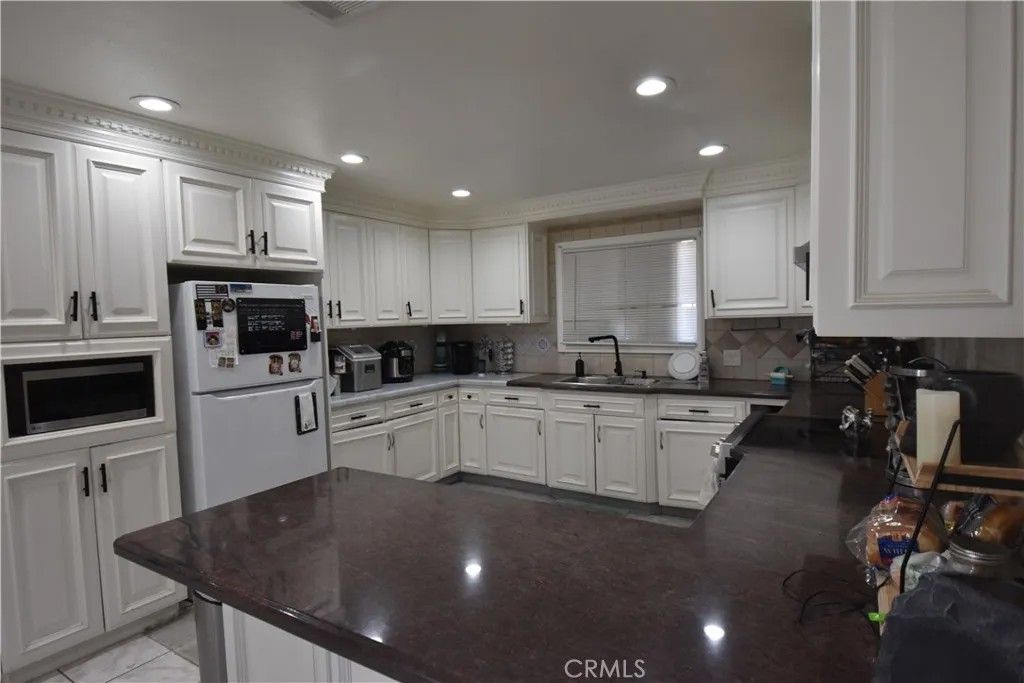 Photo of 848 Via Felipe, Corona, CA 92882 (MLS # IG26037183)