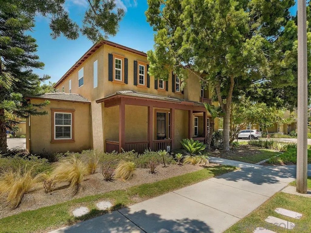 Photo of 1844 Wolf Canyon Loop, Chula Vista, CA 91913 (MLS # 260015463)