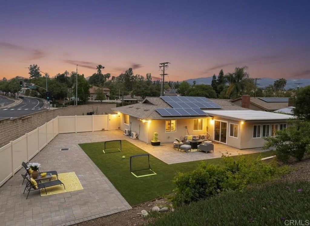 Photo of 12401 Metate Lane, Poway, CA 92064 (MLS # NDP2604018)