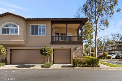 Photo of 10 Tierra Plano, Rancho Santa Margarita, CA 92688 (MLS # OC26048829)