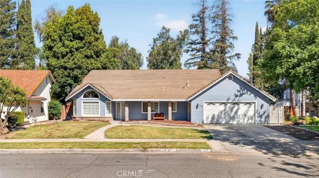 Photo of 1120 Paseo Verde DR, Merced, CA 95348 (MLS # FR26107225)