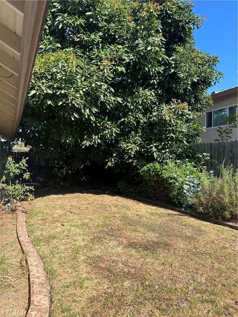 Tiny photo for 166 Bramble Court, Camarillo, CA 93010 (MLS # SR25236628)