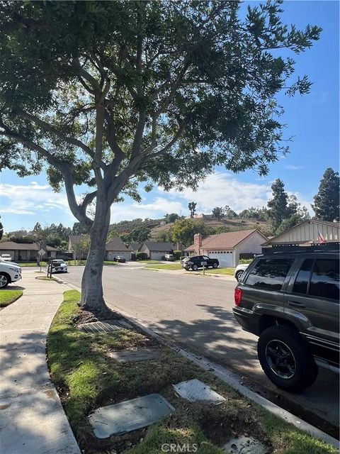 Tiny photo for 166 Bramble Court, Camarillo, CA 93010 (MLS # SR25236628)