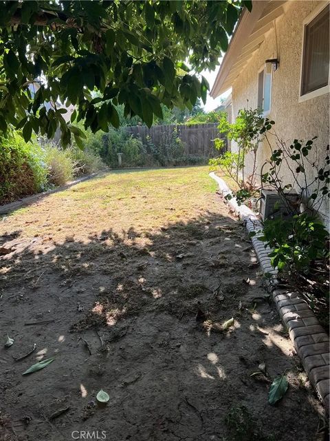 Tiny photo for 166 Bramble Court, Camarillo, CA 93010 (MLS # SR25236628)