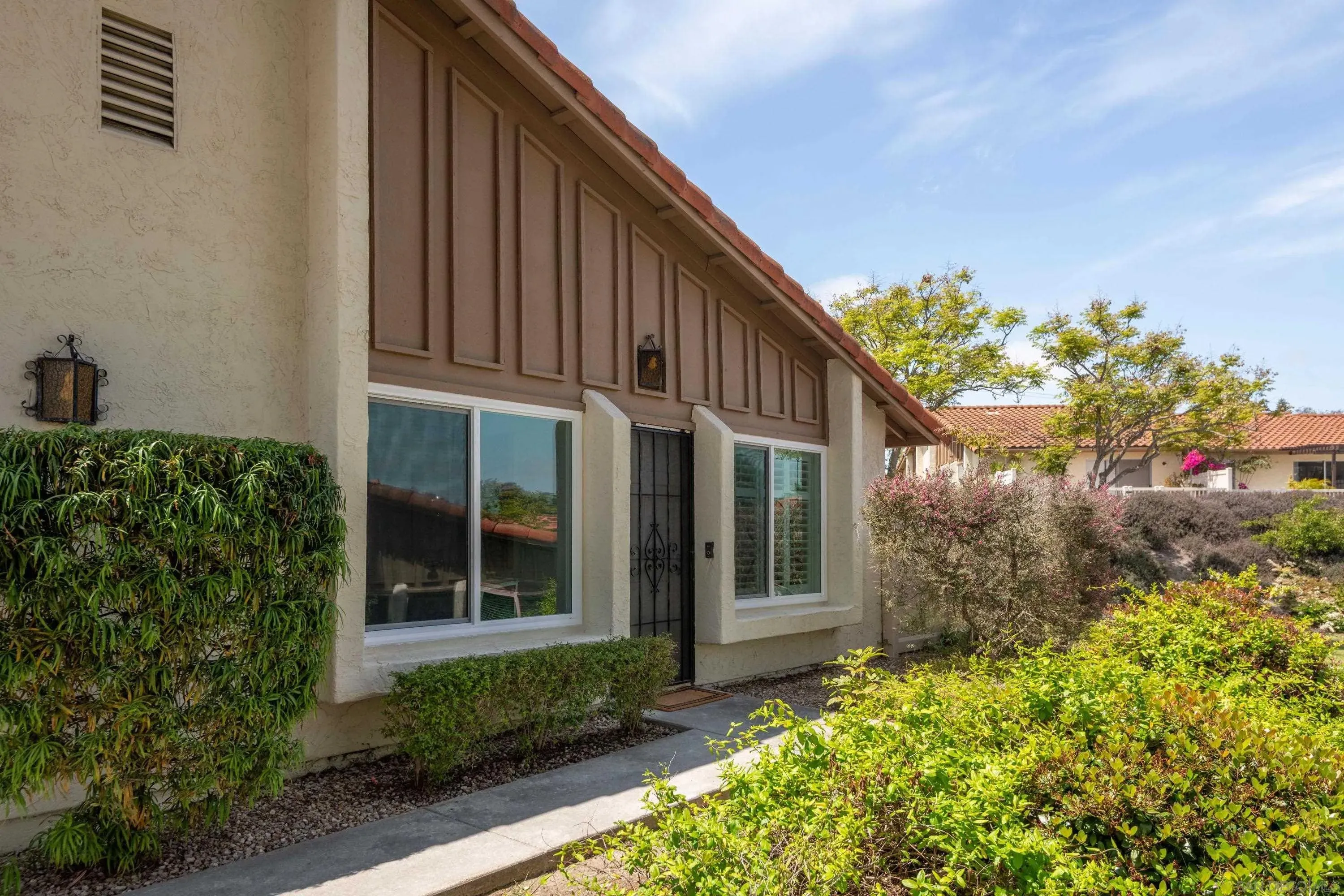 Encinitas, California 92024, United States, 3 Bedrooms Bedrooms, ,2 BathroomsBathrooms,Residential,Active,233610