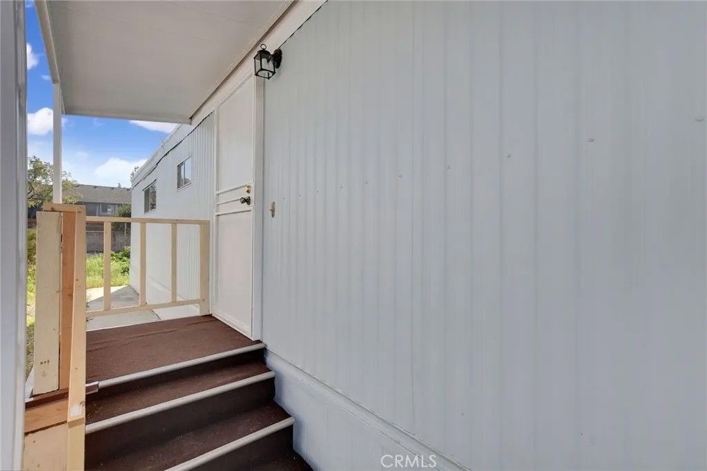 Photo of 840 Foothill #27, Azusa, CA 91702 (MLS # CV26003420)