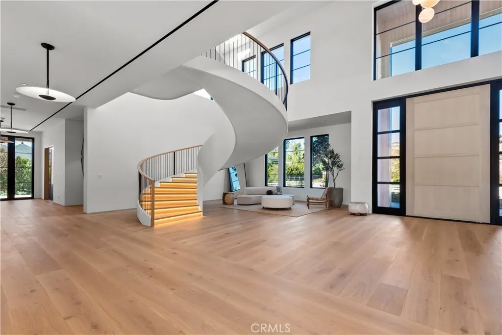 24050 HIDDEN RIDGE Road