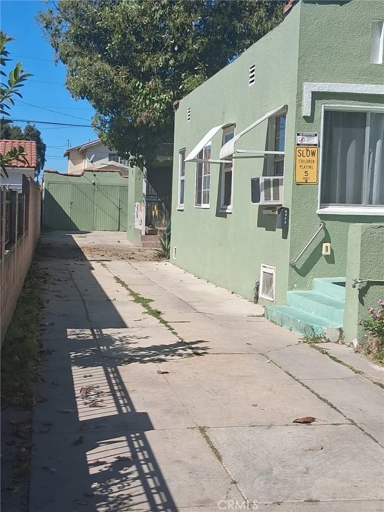 8469 Cypress