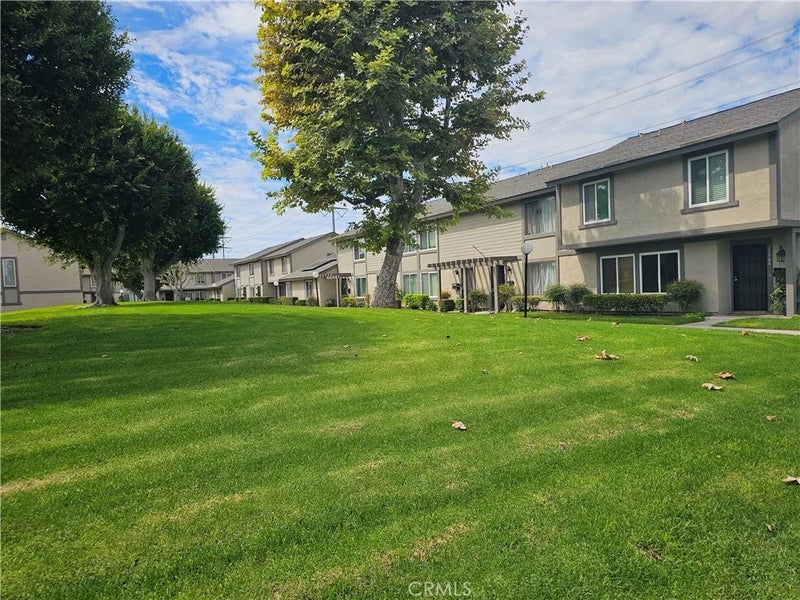 2990 Bradford D