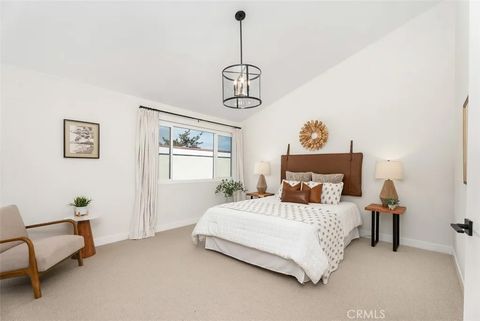 Tiny photo for 19662 Stern Lane, Huntington Beach, CA 92648 (MLS # OC25273962)