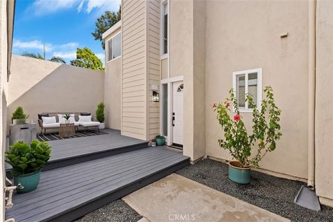Tiny photo for 19662 Stern Lane, Huntington Beach, CA 92648 (MLS # OC25273962)