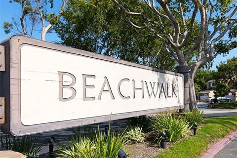 Tiny photo for 19662 Stern Lane, Huntington Beach, CA 92648 (MLS # OC25273962)