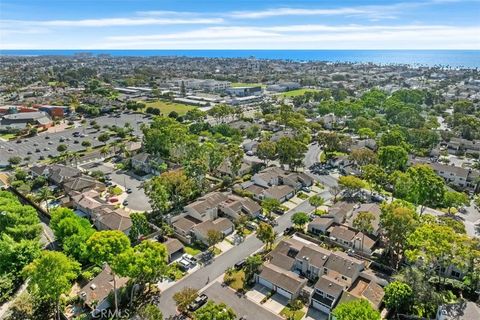 Tiny photo for 19662 Stern Lane, Huntington Beach, CA 92648 (MLS # OC25273962)