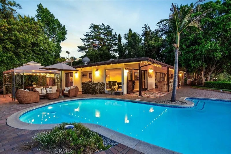3701 Royal Meadow