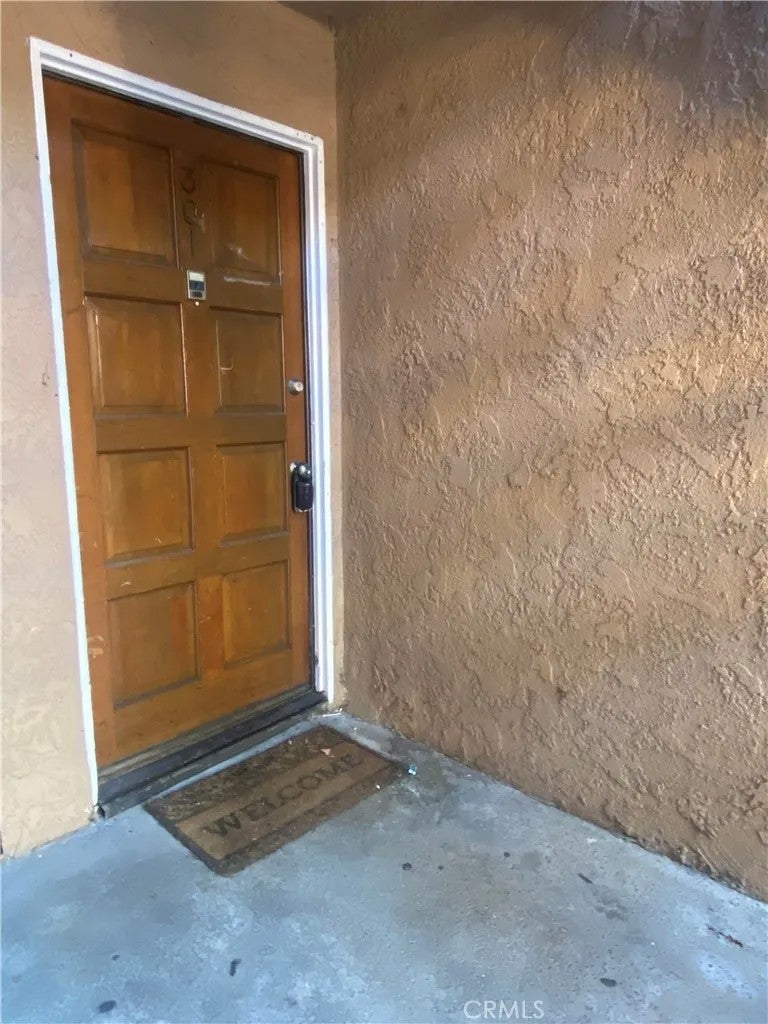 1101 W Macarthur 301