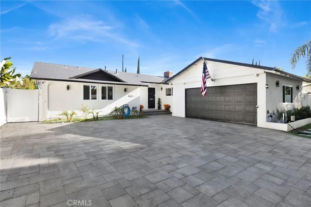 19116 Napa Street