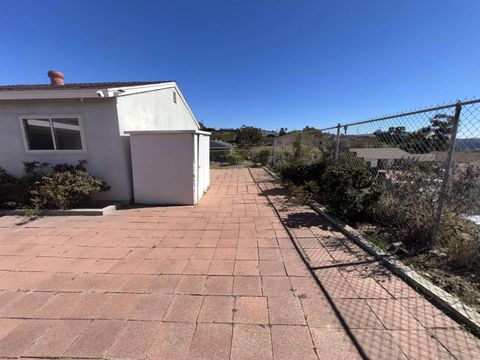 Tiny photo for 7521 Gateshead St, San Diego, CA 92111 (MLS # 250042687)