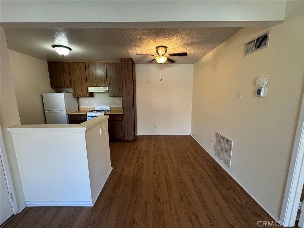 Photo of 4545 Alamo St #G, Simi Valley, CA 93063 (MLS # SR26017613)