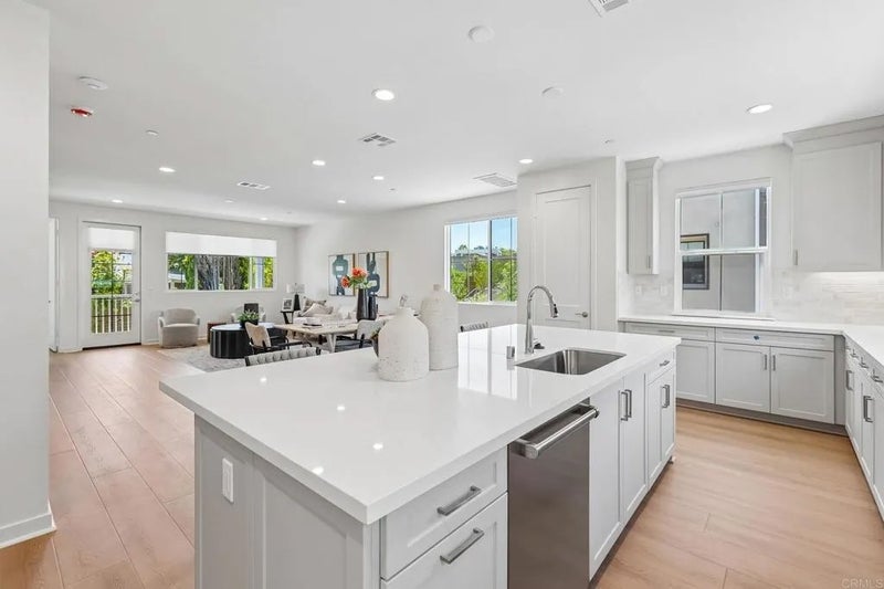 2500 Thyme Way