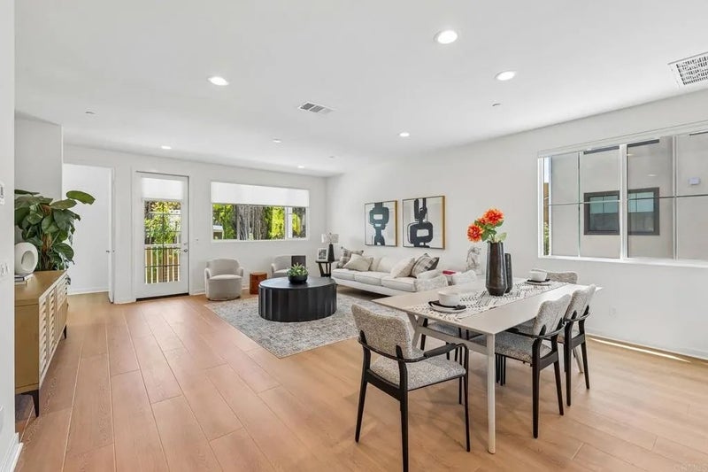 2500 Thyme Way