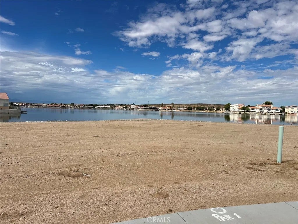Photo of 3 Autumn, Helendale, CA 92342 (MLS # HD26194643)
