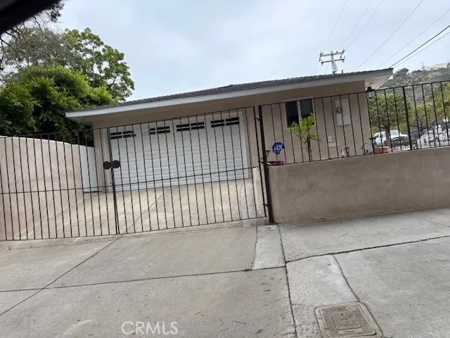 535 Wentworth Avenue