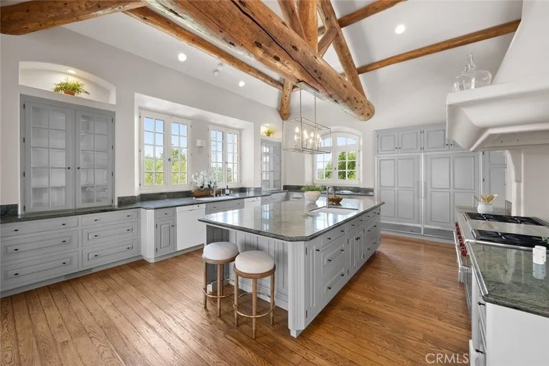 2520 Nightshade Place