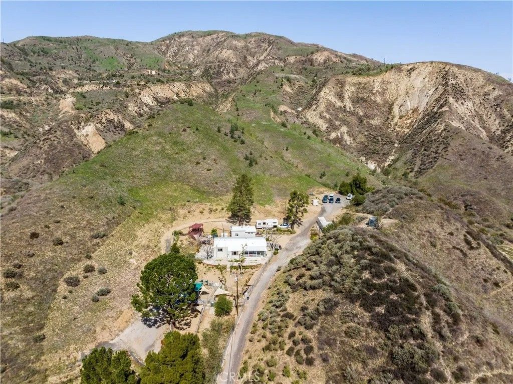Photo of 28274 San Martinez Grande Canyon Road, Castaic, CA 91384 (MLS # SR25278567)