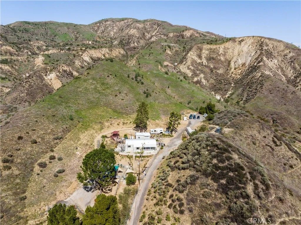 Photo of 28274 San Martinez Grande Canyon Road, Castaic, CA 91384 (MLS # SR25278567)