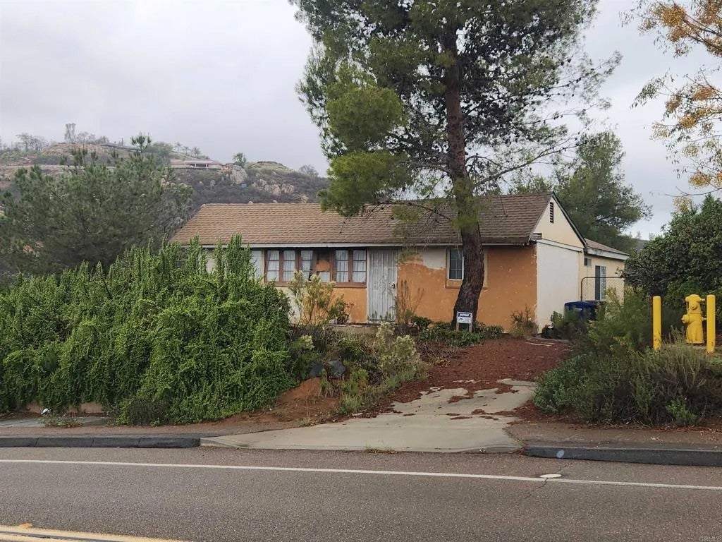 13954-56 Olive Vista Drive
