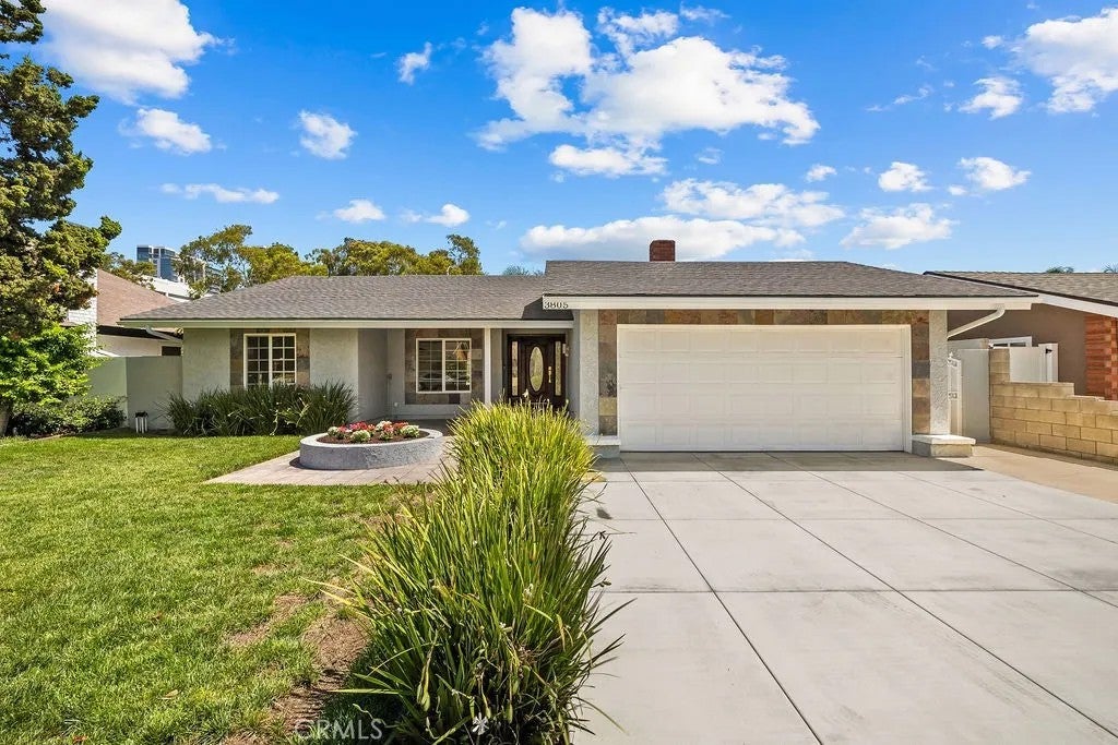 3805 Alder