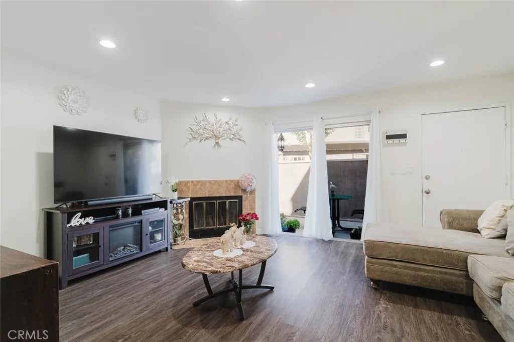 14345 Foothill Boulevard 107