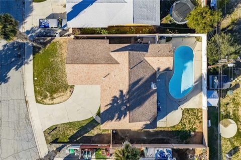 Tiny photo for 640 Vista De Loma, Hemet, CA 92543 (MLS # CV25273032)