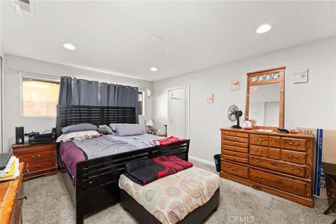 Tiny photo for 640 Vista De Loma, Hemet, CA 92543 (MLS # CV25273032)