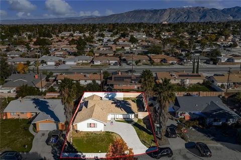 Tiny photo for 640 Vista De Loma, Hemet, CA 92543 (MLS # CV25273032)