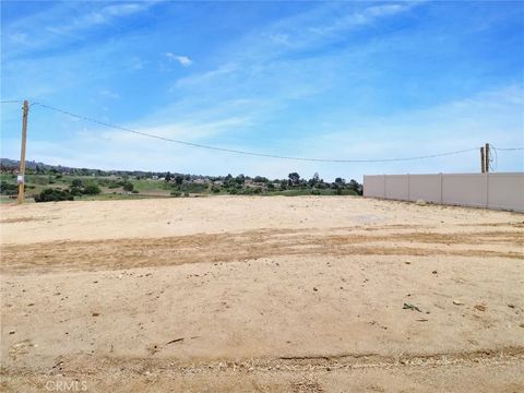 Tiny photo for 35877 Wildwood Crest Drive, Yucaipa, CA 92399 (MLS # IV25252304)