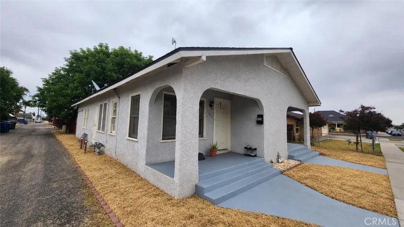 450 N 6th