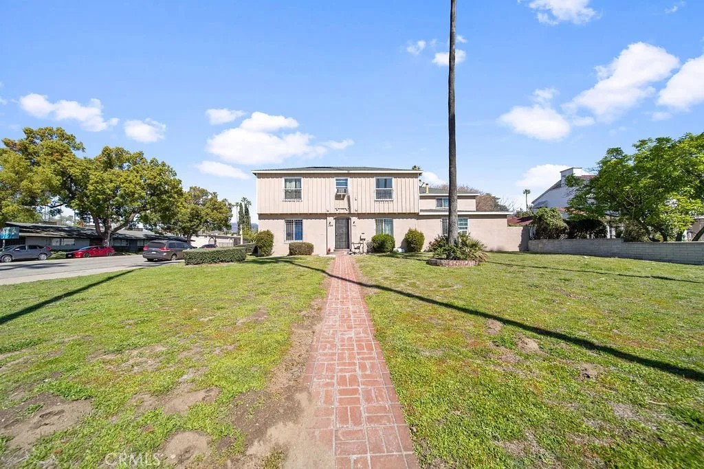 394 W 17th Street