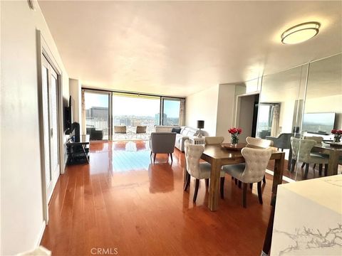 Photo of 700 E Ocean Boulevard #2801, Long Beach, CA 90802 (MLS # PW26030791)