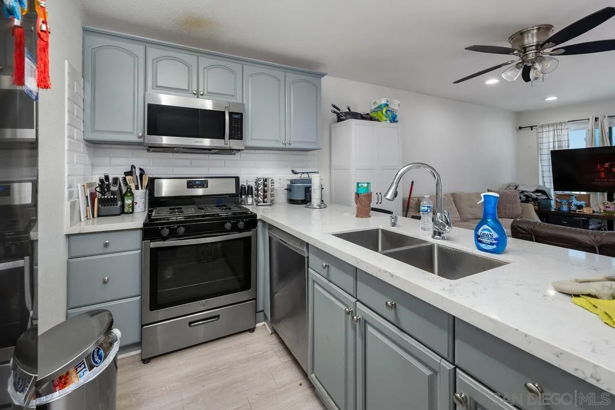 229 50th St. 20