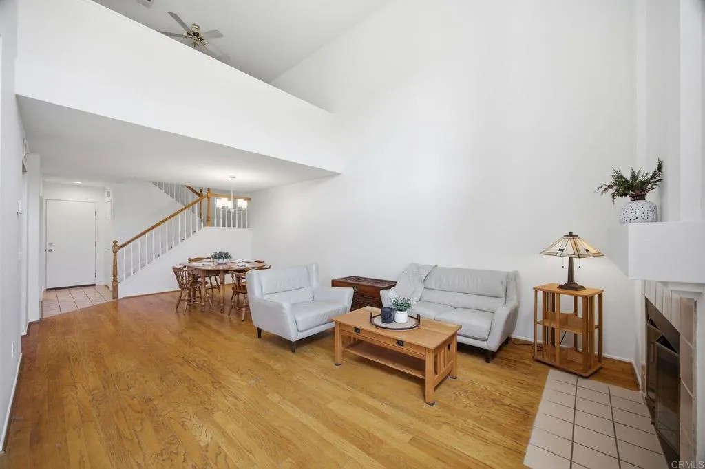 2370 Greenbriar Dr. C