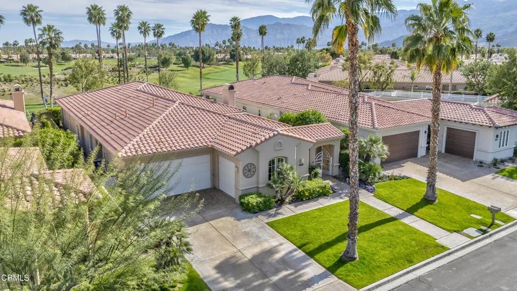 Photo of 54548 Southern Hill, La Quinta, CA 92253 (MLS # P1-27470)