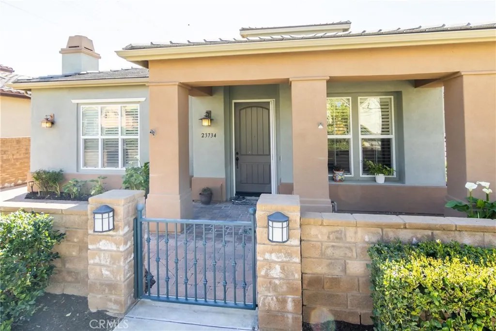 23734 Mahogany Court