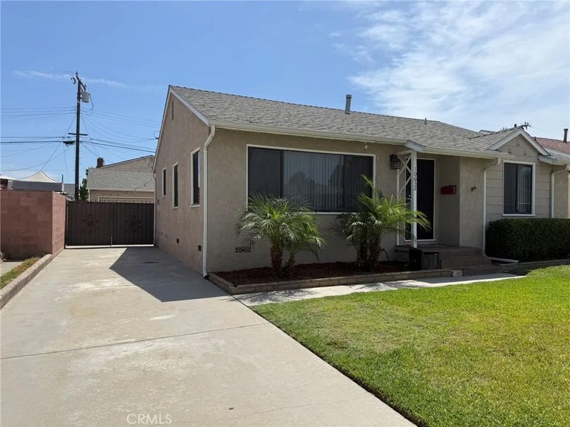 10632 Meadow Avenue