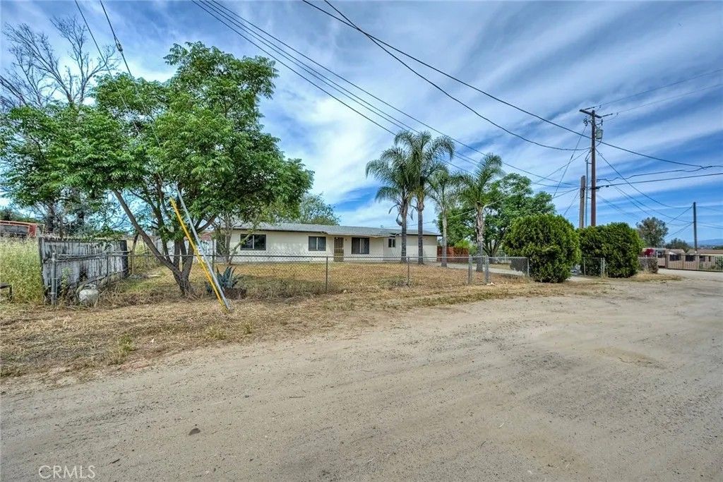 Photo of 1226 Jay Bird Lane, Ramona, CA 92065 (MLS # HD26071987)