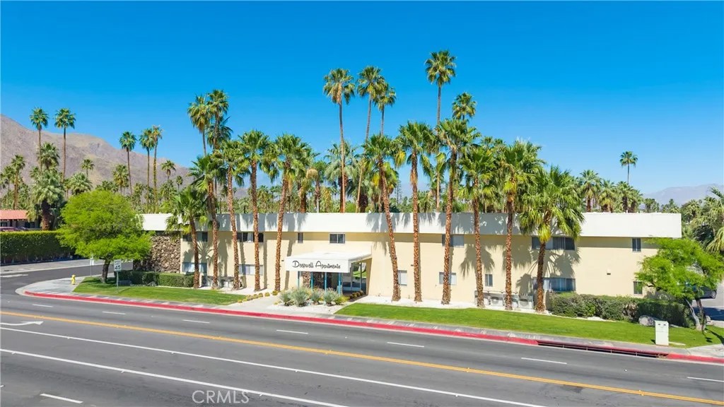 1680 E Palm Canyon