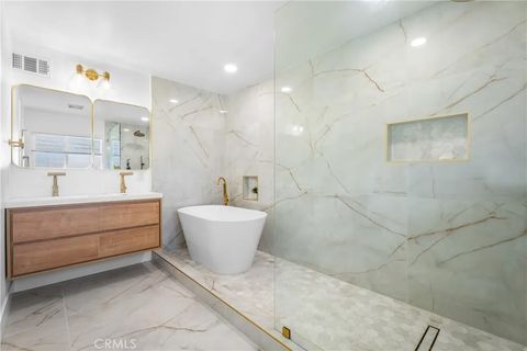 Tiny photo for 9171 Regatta Drive, Huntington Beach, CA 92646 (MLS # OC25246526)