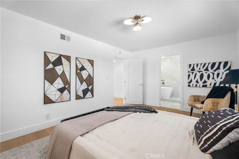 Tiny photo for 9171 Regatta Drive, Huntington Beach, CA 92646 (MLS # OC25246526)