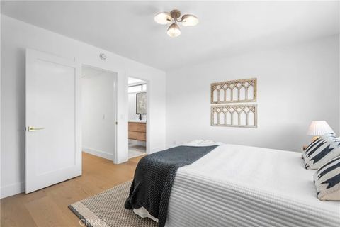 Tiny photo for 9171 Regatta Drive, Huntington Beach, CA 92646 (MLS # OC25246526)